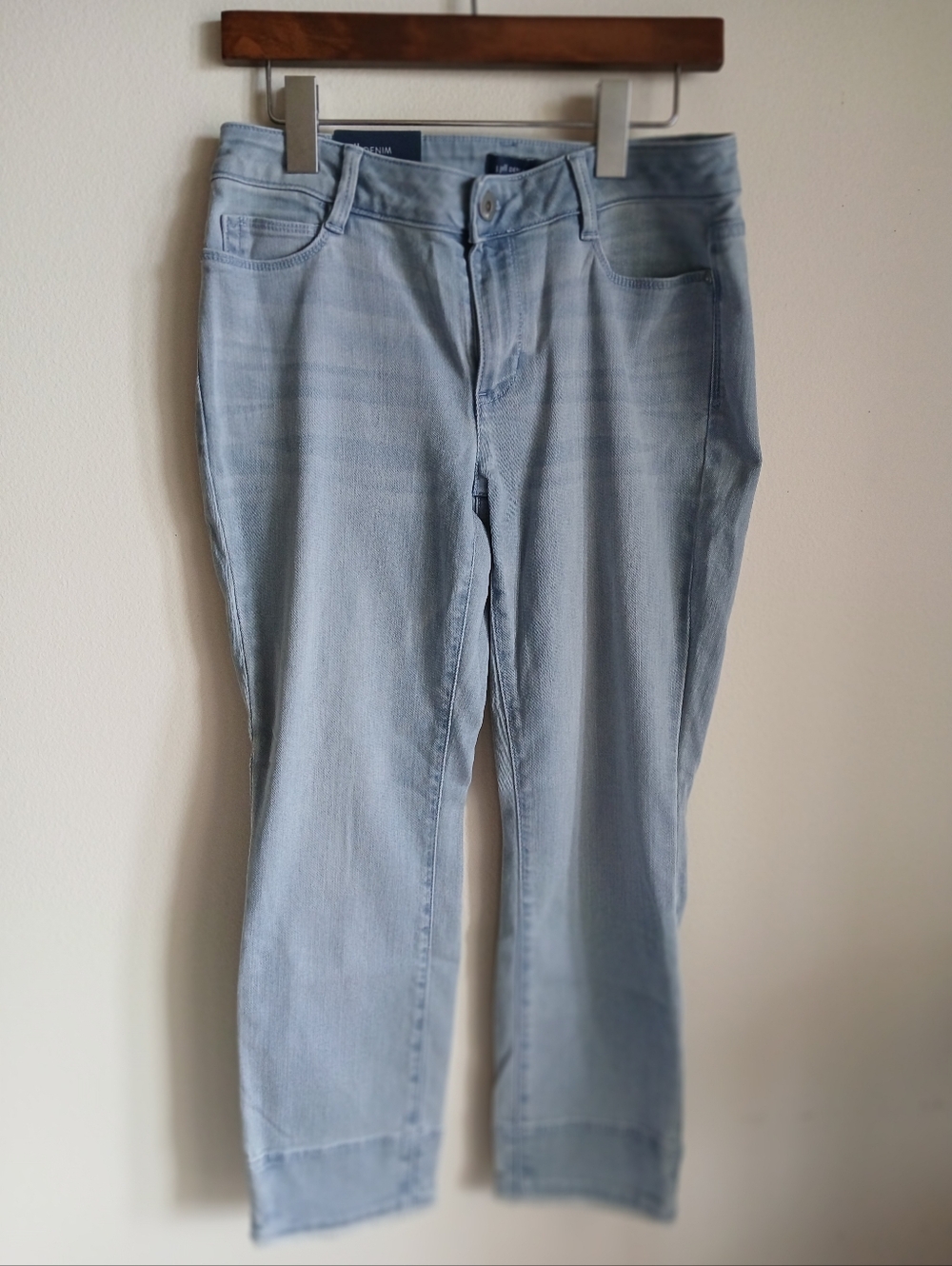 NWT J. Jill Denim Cropped Pants